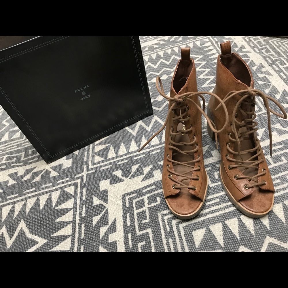 Deena & Ozzy Cognac Peep Toe Lace Up Heels 8